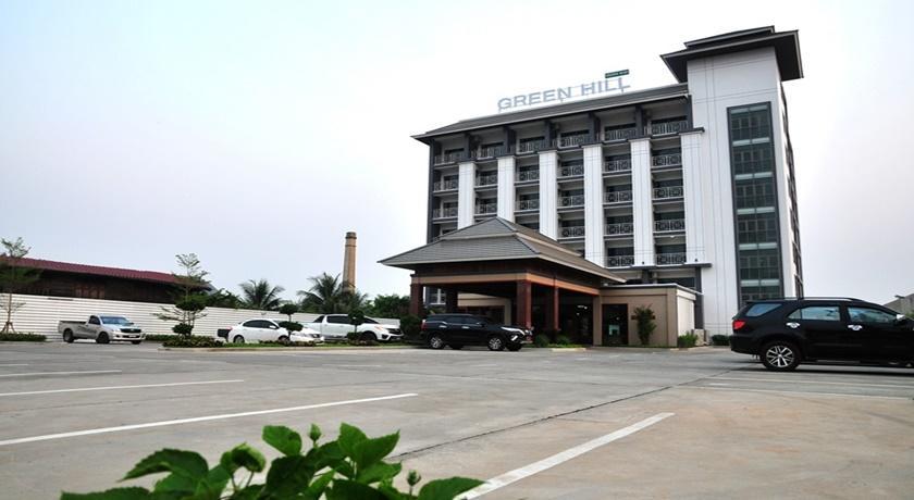 Green Hill Hotel Phayao Bagian luar foto